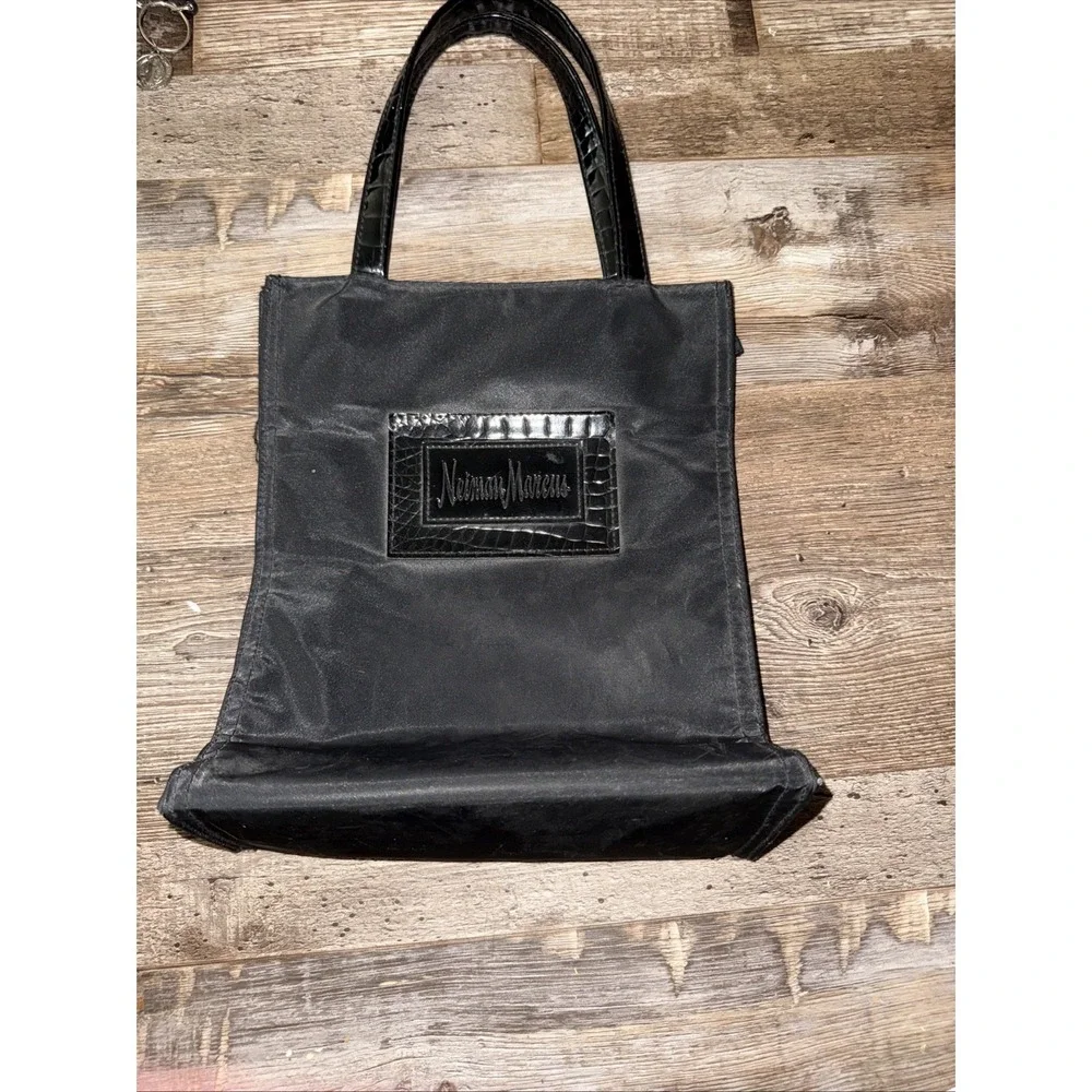 Neiman Marcus Small Black Vinyl & Patent Tote Bag NEW NO TAGS